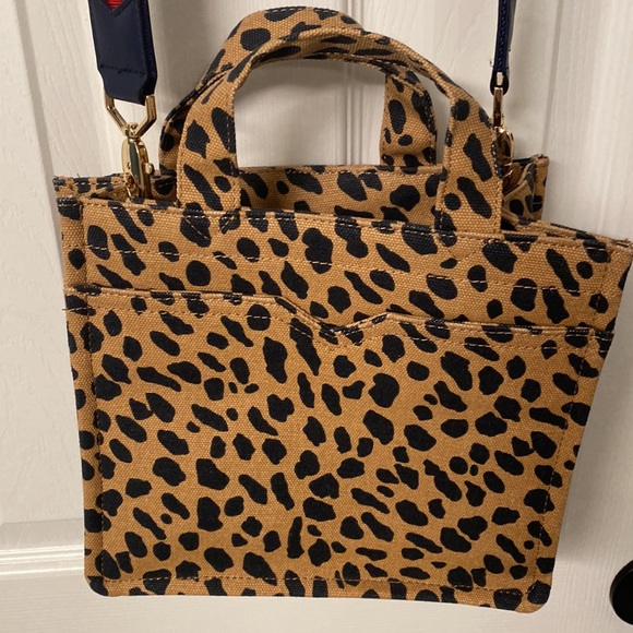 Stella and dot leopard crossbody - Picture 2 of 4